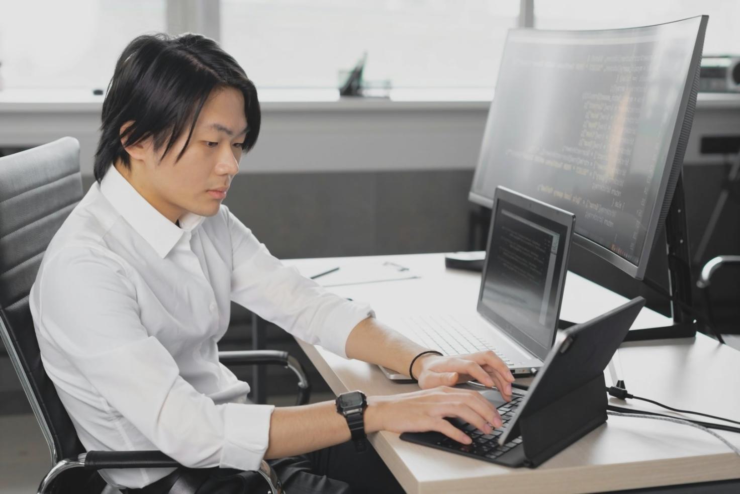 Ambiente di apprendimento collaborativo per design UX